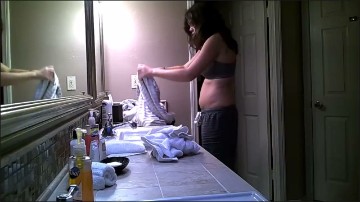 [Image: Voyeur25055121513.jpg]