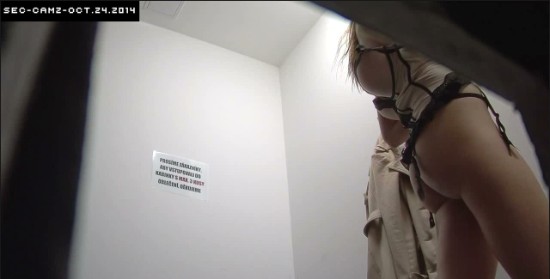[Image: Voyeur39265124209.jpg]