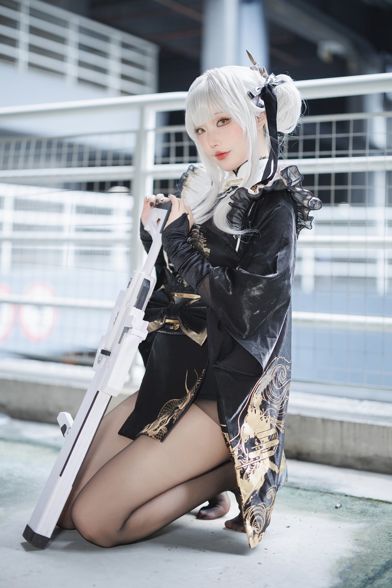 切切Celia 布兰浴衣 Blanc Cosplay NIKKE 写真 17P插图1