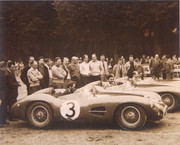 24 HEURES DU MANS YEAR BY YEAR PART ONE 1923-1969 - Page 43 58lm03-A-Martin-DBR1-300-T-Brooks-M-Trintignant