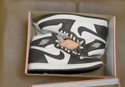 Air Jordan 1 Retro High OG "Baroque Brown and Sail"