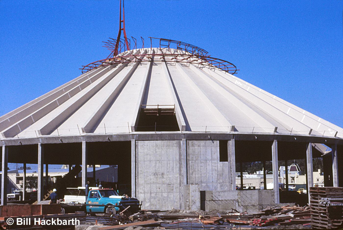 1537736_10201366265895131_977641587_o