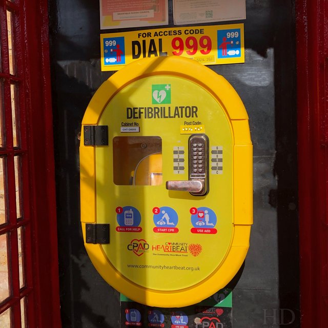 Defibrillator-HD.jpg