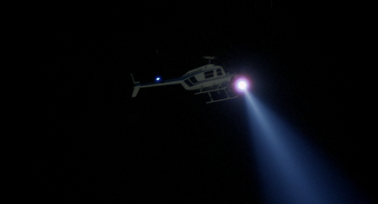 Colors (1988) Unrated + Extras (1080p BluRay x265 HEVC 10bit AAC 2.0 r00t) [QxR]