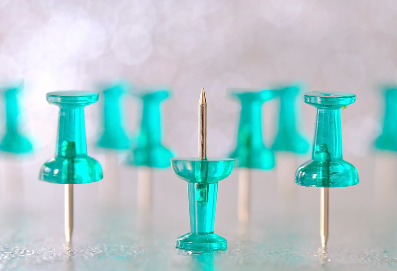 turquoisepushpins.jpg