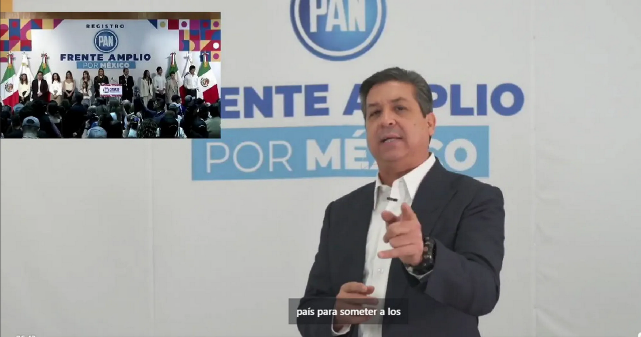 Con su hermano como intermediario, Cabeza de Vaca se registra en Va por México