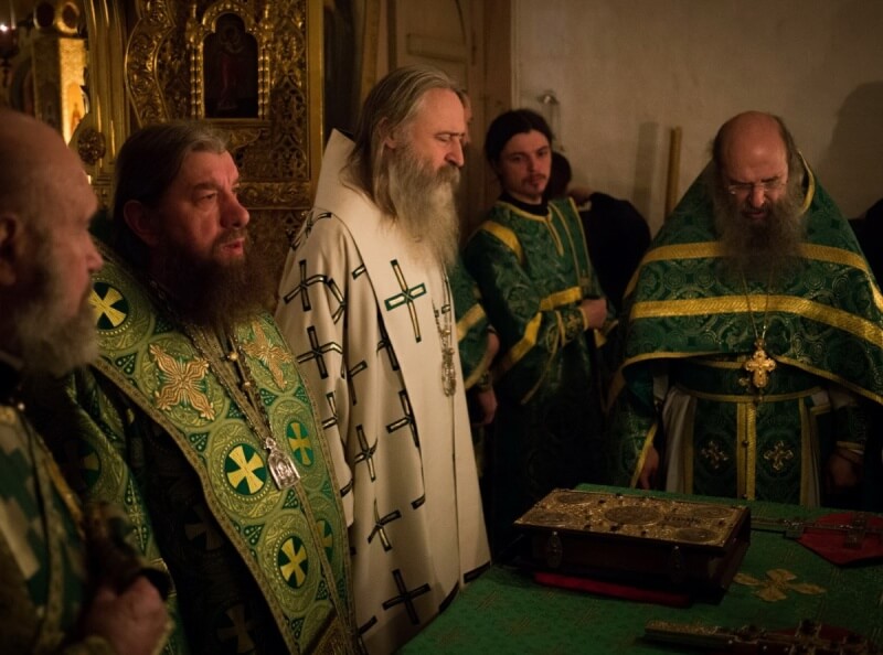 «Троица» Рублёва: Скрытые смыслы и удивительные подробности иконы «Троица» Рублёва: Скрытые смыслы и удивительные подробности иконы