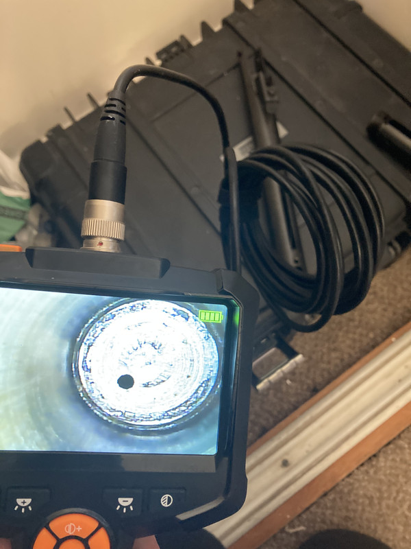 BF195B01-23AB-41E0-A375-4D99BFE32CF9