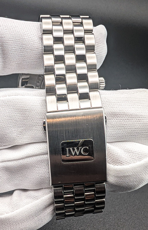 PXL_20250808_014228973