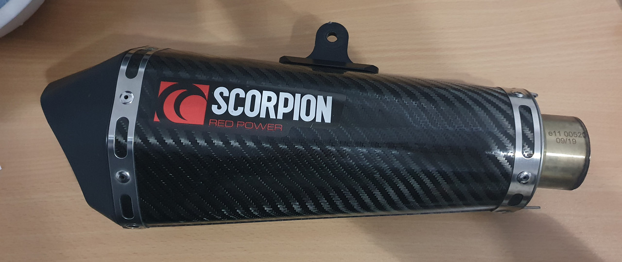 [VENDO] Escape Scorpion carbono, puños de serie. (todo vendido) Tubo3