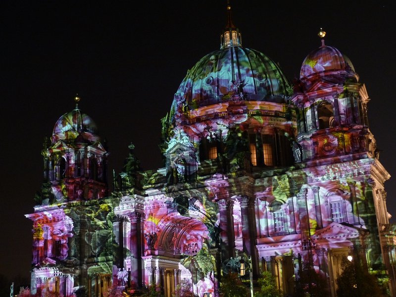 multi-berlin-896331-1280.jpg
