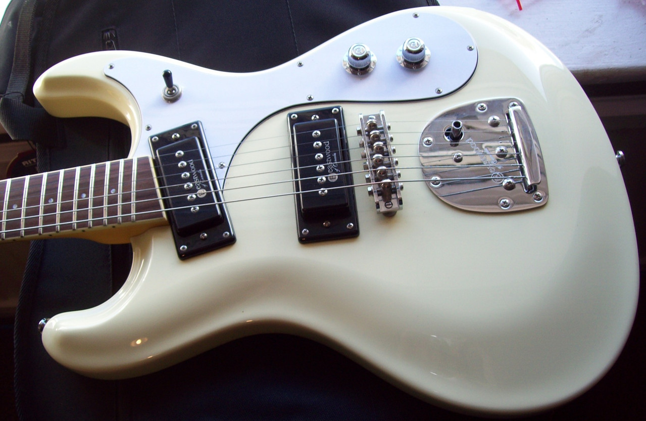 Eastwood Sidejack Pro DLX | OffsetGuitars.com