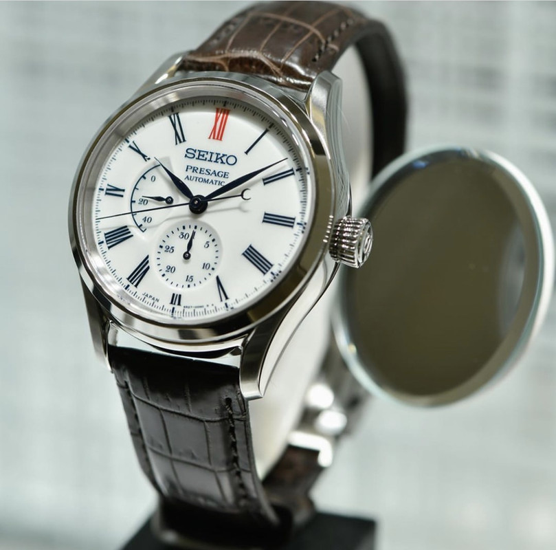 0D5B6671-8754-4CDA-816B-6785C049F6FC