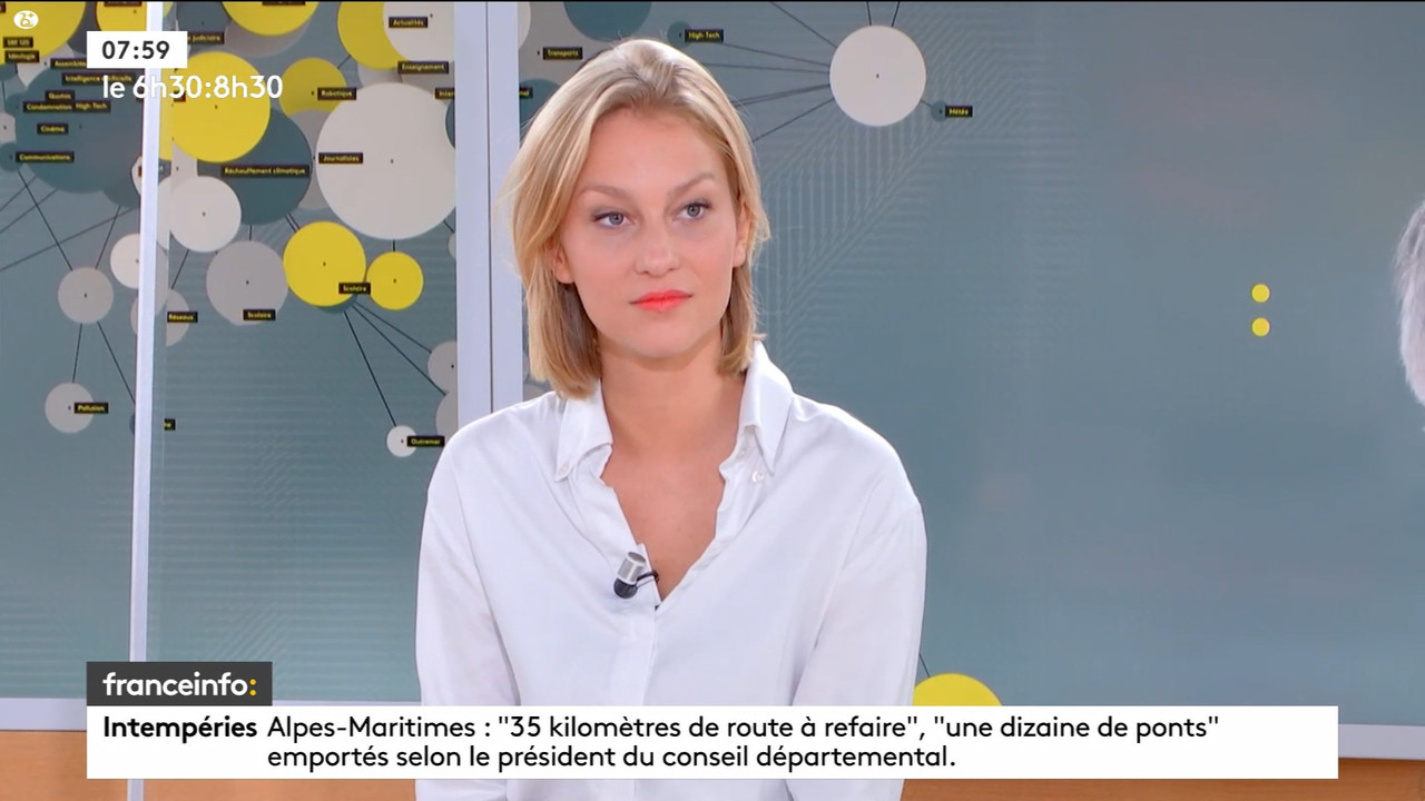 10.07 - 05.29.00 - 9h30. Entre JT, chroniques, invités et revues de p....ts_snapshot_01.36.15.688