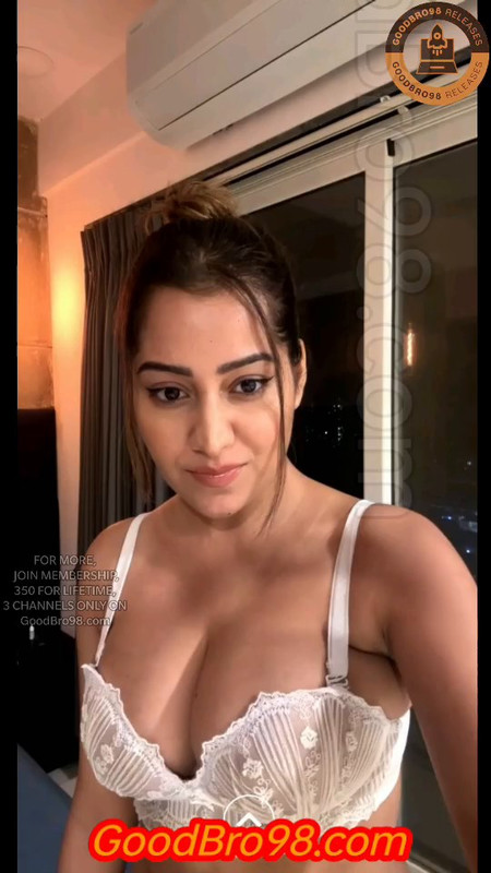 Simran Kaur - New Bikini Live.mp4.0008