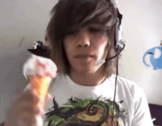 maxmoefoe ice cream cone❤