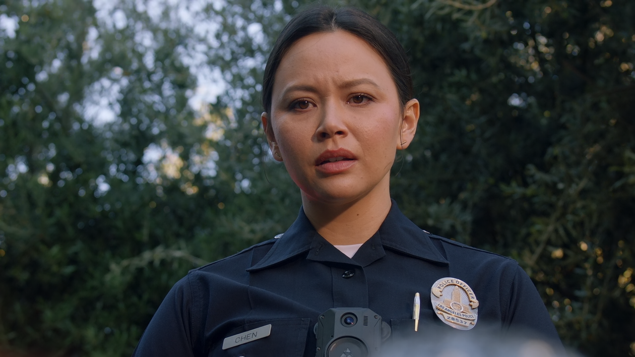 The.Rookie.S05E04.The.Choice.1080p.10bit.AMZN.WEB-DL.DDP5.1.HEVC-Vyndros.mkv_snapshot_41.38_[2022.10