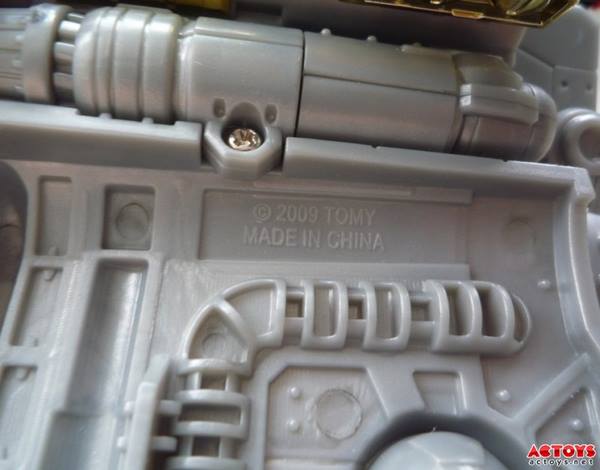 972301_655737971104765_953257049_n