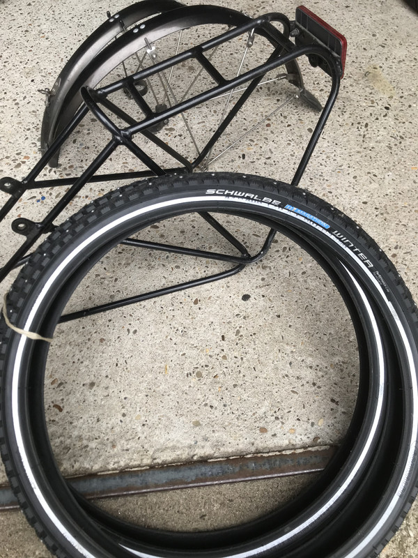 2074FD7D-FBC3-4293-861F-5038B3724484