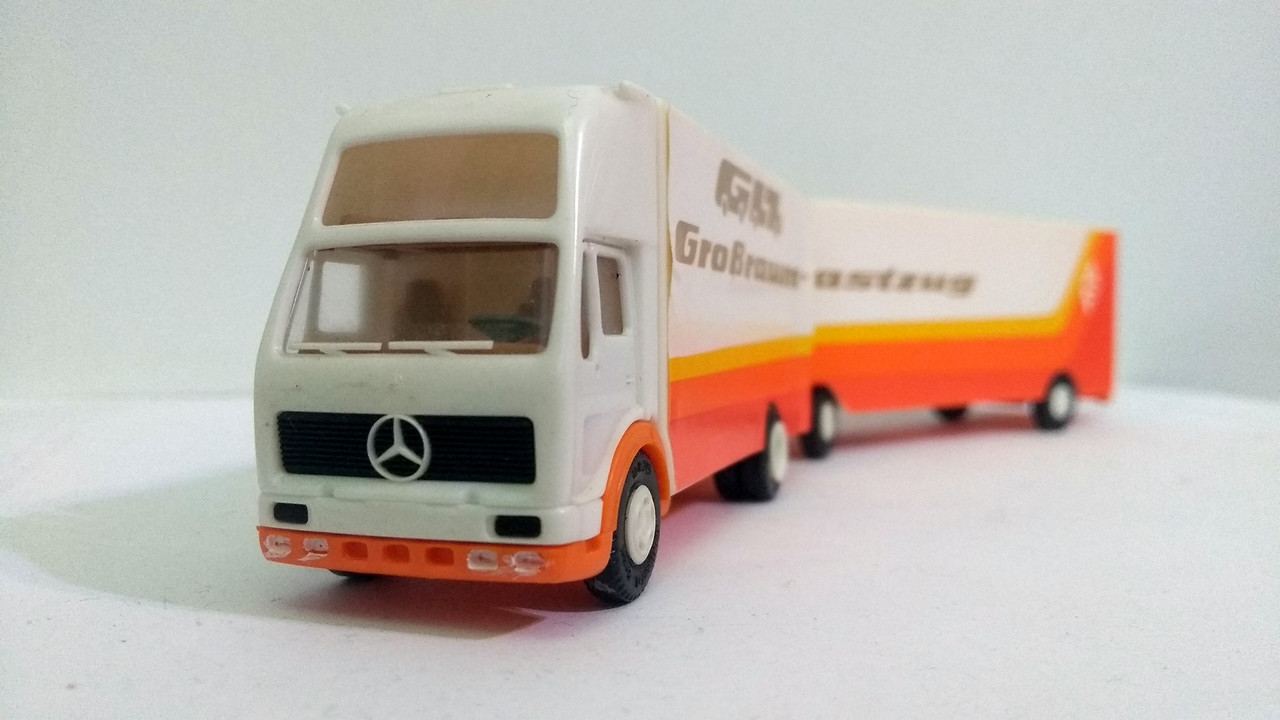 Mach (2350)