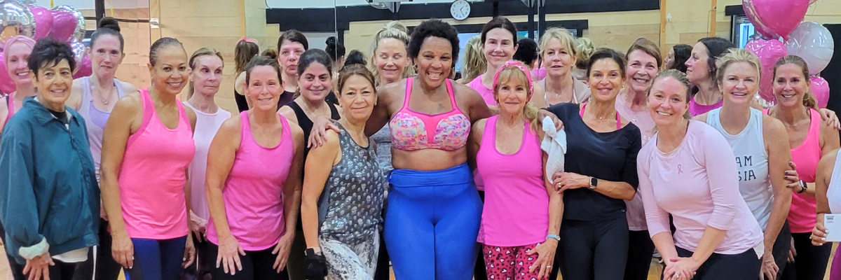 Sportset members together in the club
