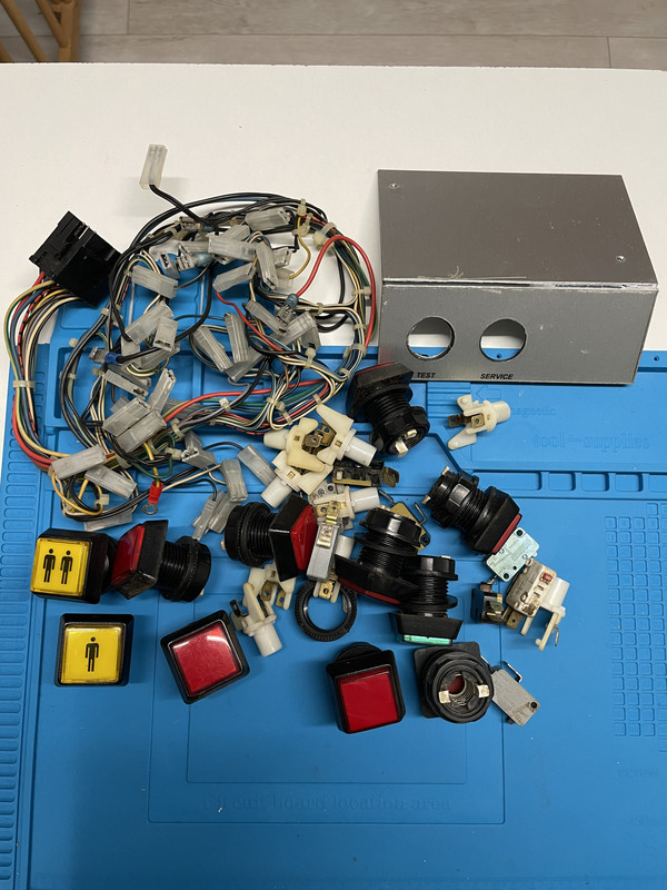 DC6DB19E-82E7-411E-8C97-0A0928ACC8F6