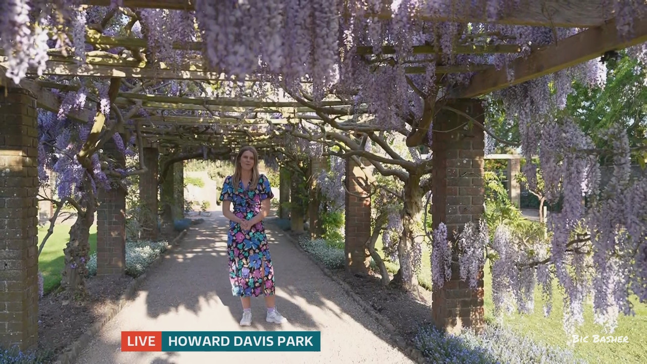 04 27 18 00 00 ITV News Channel TV Weather ts snapshot 24 33 788