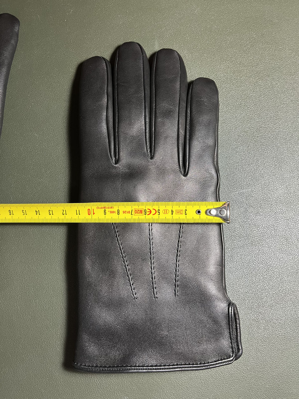 CE9DF6D5-38DD-47A9-A855-8E42135F1FA3