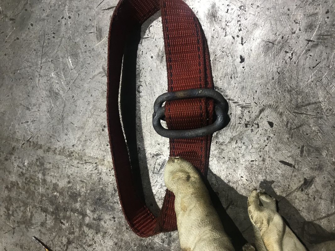 125D2A11-3E31-48C4-9150-A012704D028F