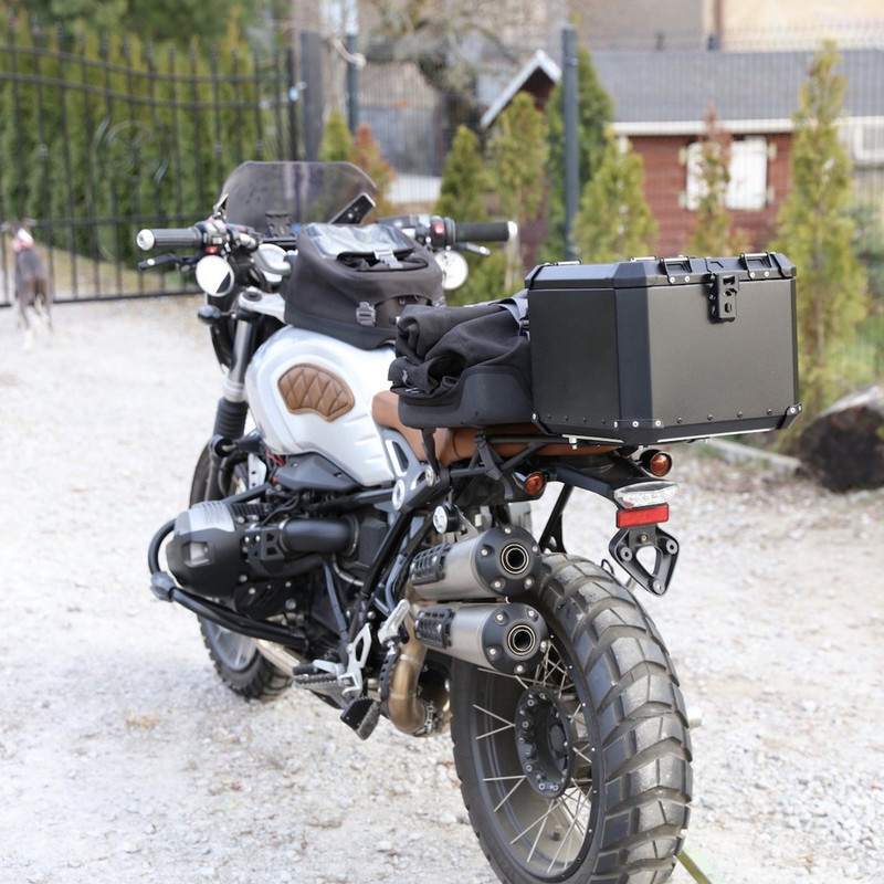 67B65522-2E03-4698-AB3E-98AADC04B5B1