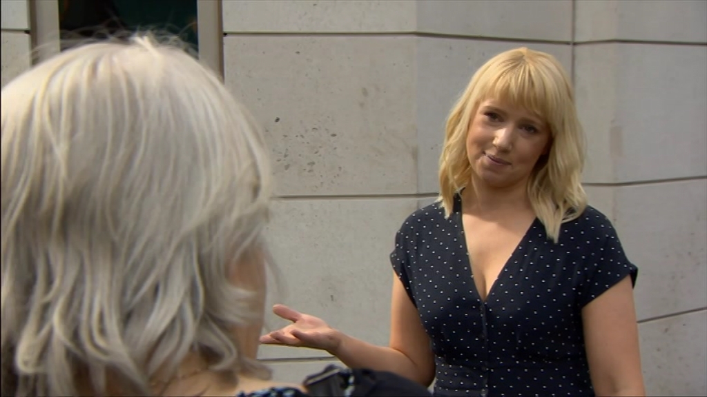 BBC London News_20210829_18501900.ts_snapshot_06.38.782