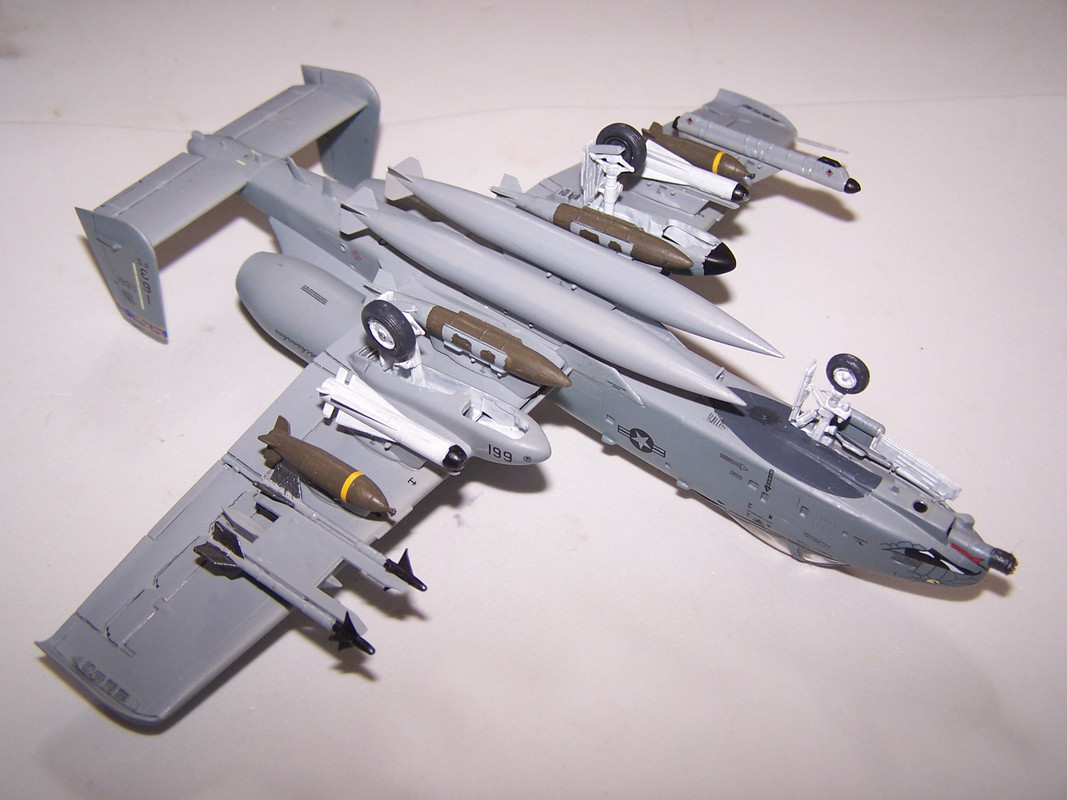 Italeri_A10-weapons