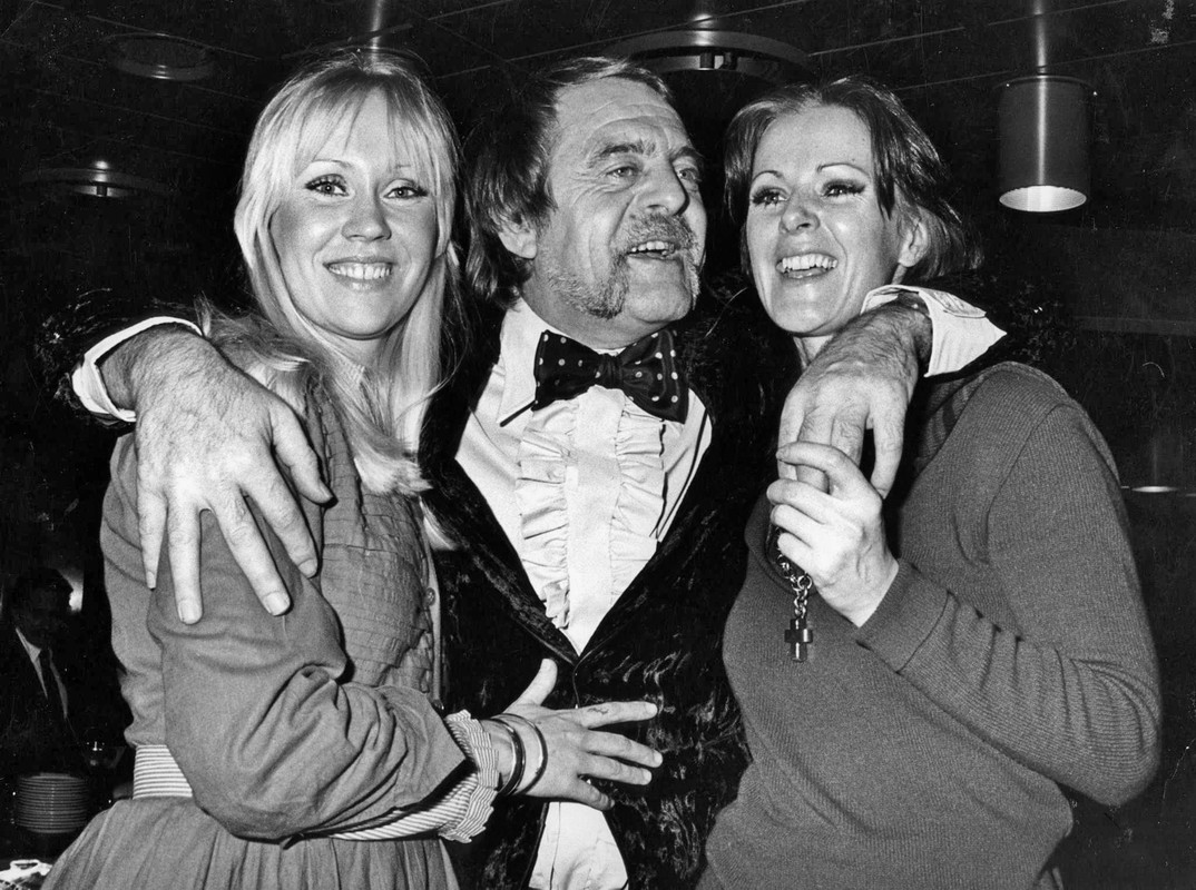 11942070_725923707550980_6325246927001012836_o