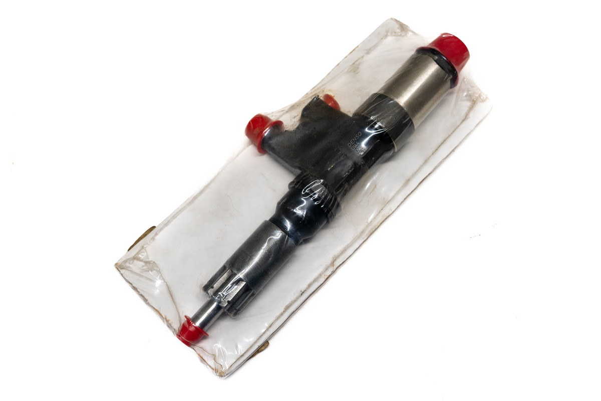 Denso 095000-0144 Common Rail Injector for Isuzu 6HK1 7.8L