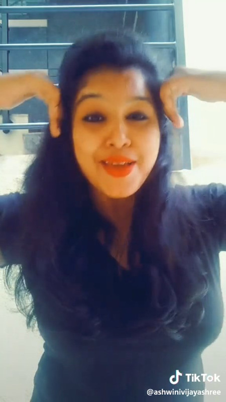 mallu girl huge boobs.mp4_snapshot_00.08.299