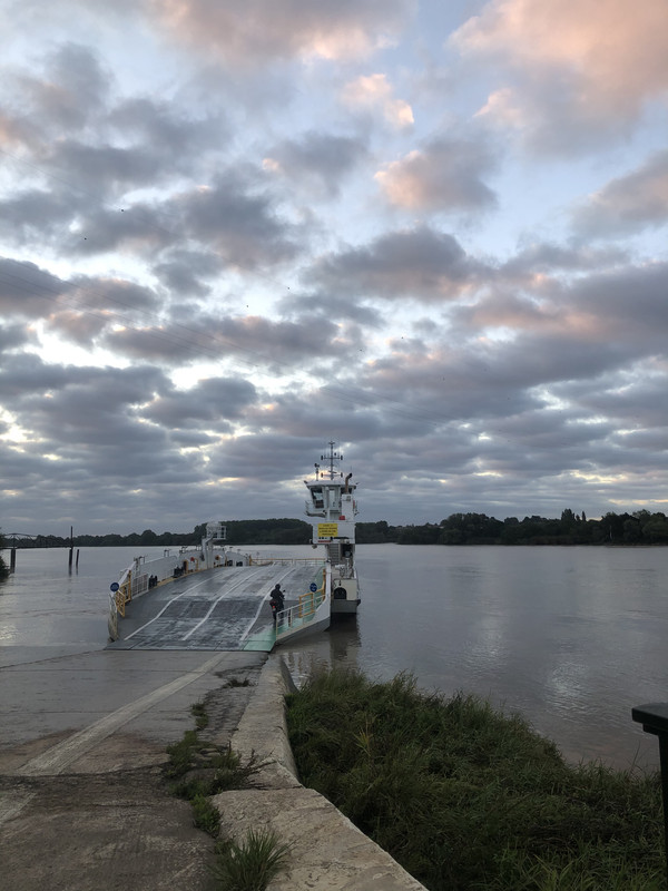 B41CB418-F956-4351-B6E9-E034D25EA869