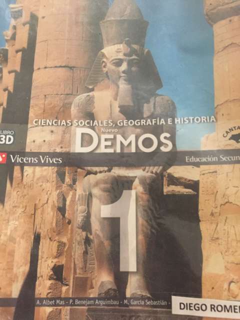 211019800 1 - Nuevo demos 1 Educación Secundaria ciencias sociales geografía e historia Comunitat Valenciana libro 3D