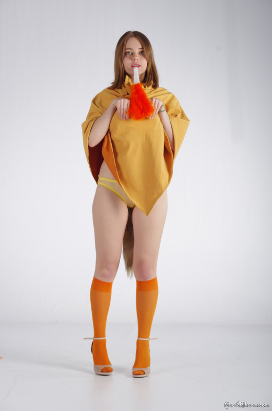 MarvelCharm_Nicolette-Foxy-015