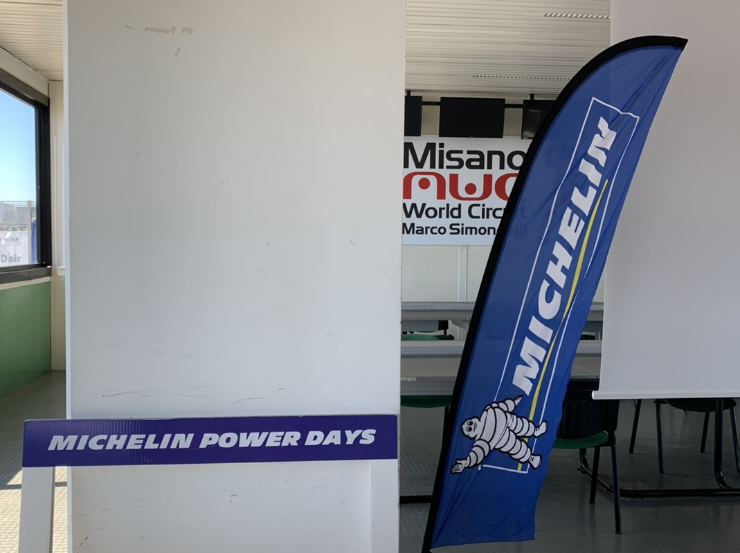 7CF4EC92-9634-4538-B1E0-63102F6C7D1D