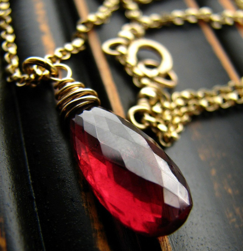 redfacetedgarnet.jpg