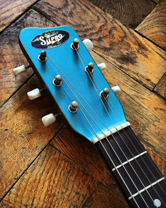 41215701-A293-4489-9EEF-785899ED6617