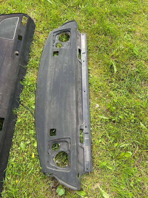 Накладка торпедо верхняя