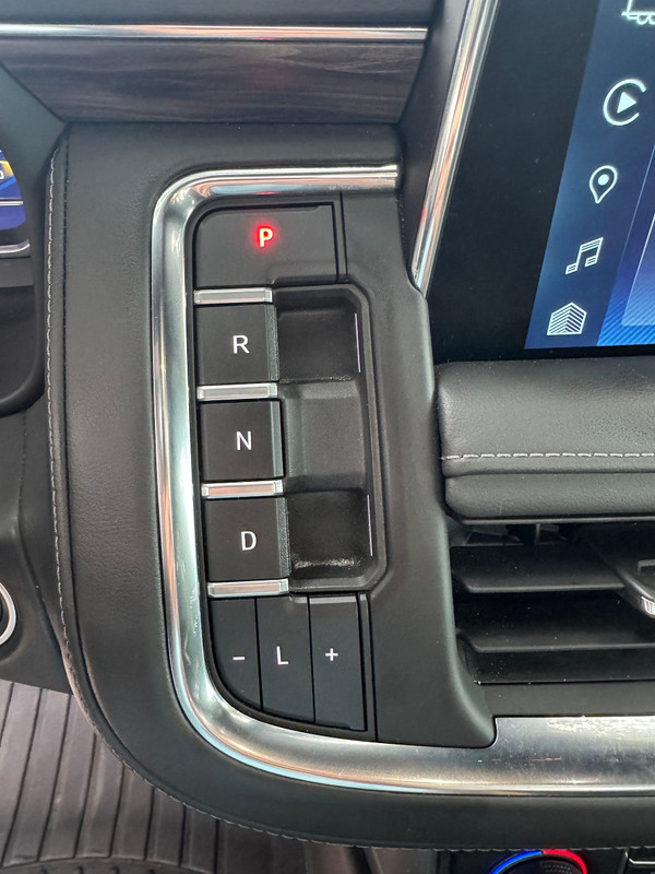 2022 Chevrolet Tahoe LT - Photo 26
