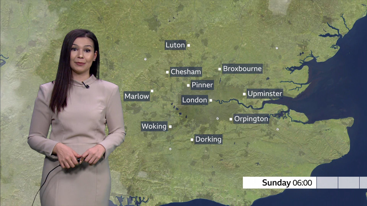 BBC London News_20230429_17351740.ts_snapshot_04.54.444
