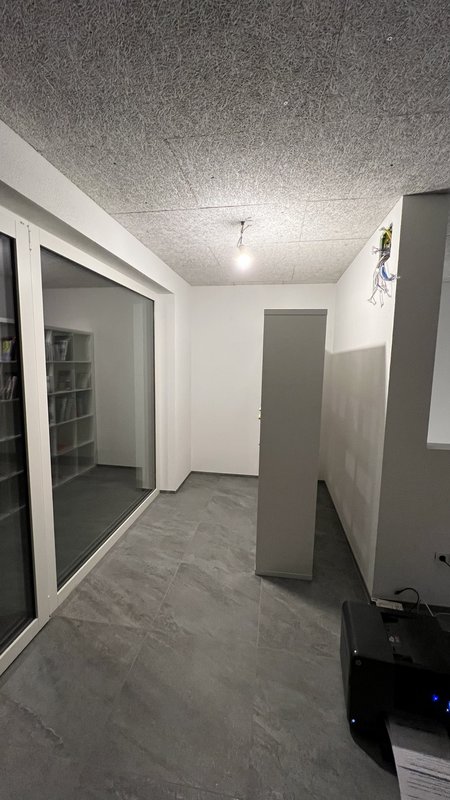 thumbnail-image1-1.jpg
