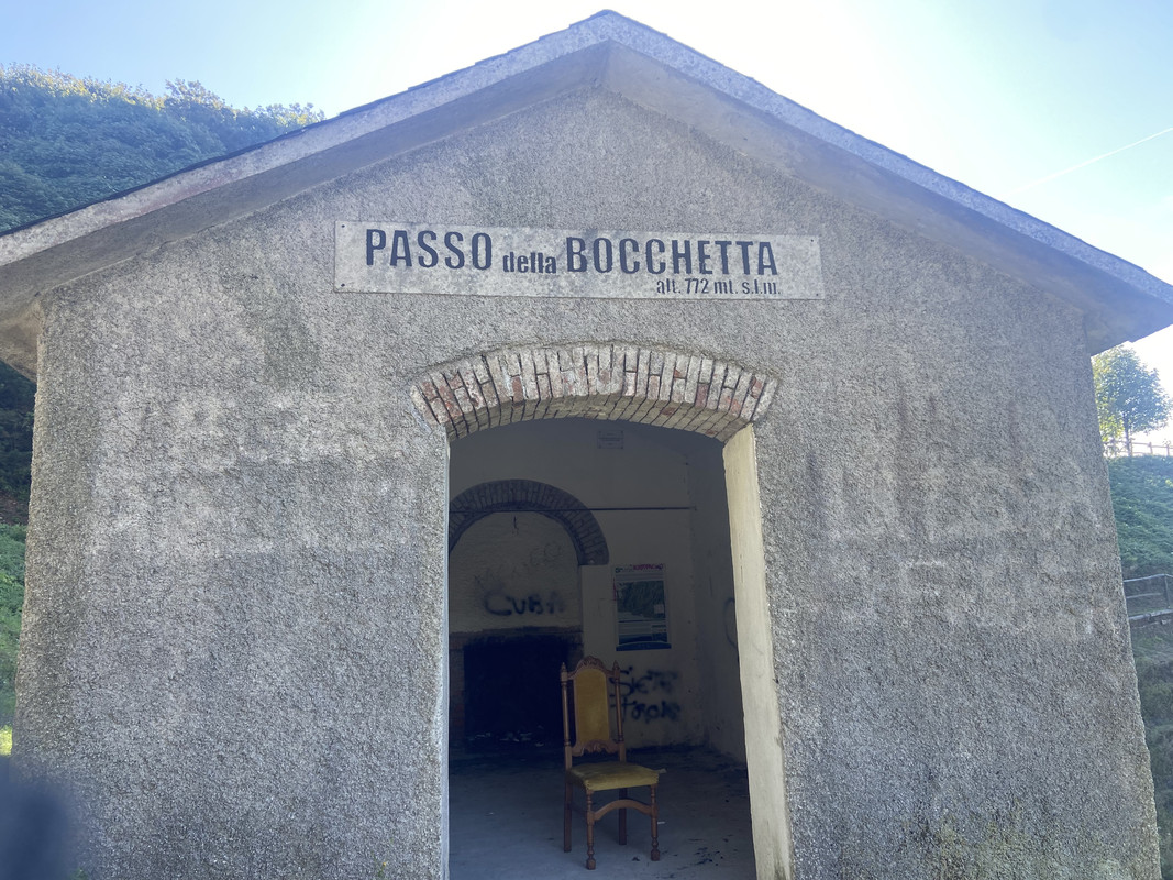 13BDC40F-75CE-4E83-ADC2-F280C75F7DA4