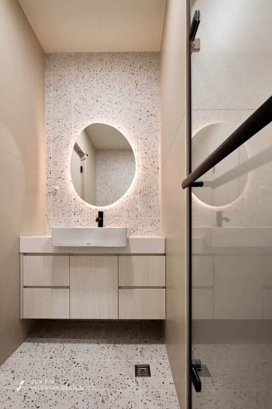 241202 jun pin she ji jing wang xie zou qu6169 682x1024