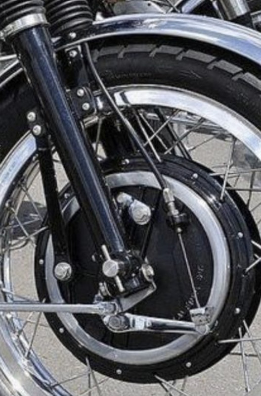 Front brake identification