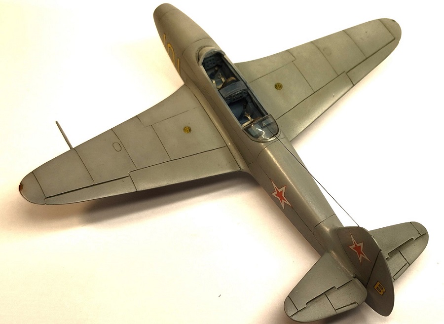  Як-21 Amodel 1/72 3r1-ZX4nr-MQ