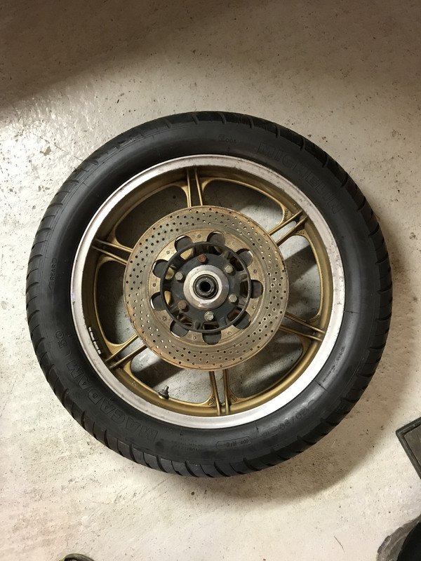 6F36EF61-72B9-494E-84BE-AF4827A5FB74